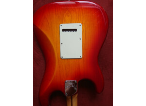 Fender American Deluxe Stratocaster [2010-2015] (68579)