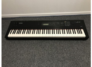Yamaha S08 (53900)