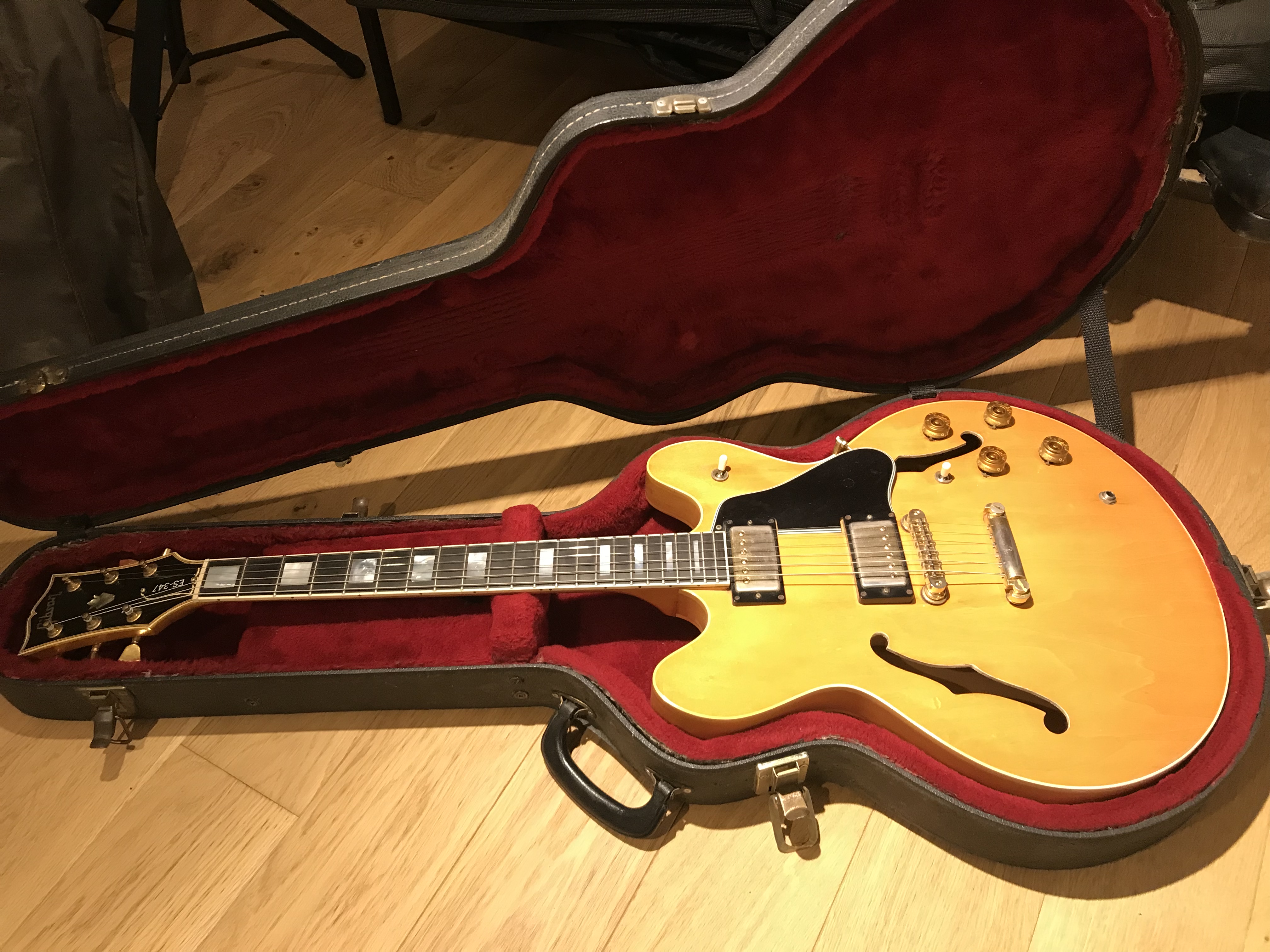 Gibson ES-347