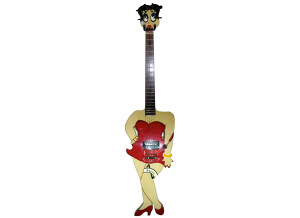 bettyGuitar