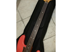 Squier Classic Vibe Precision Bass '60s (13673)