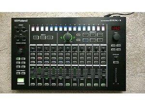 Roland-MX-1-Mix-Performer-18-Channel-Mixer-USB-audio