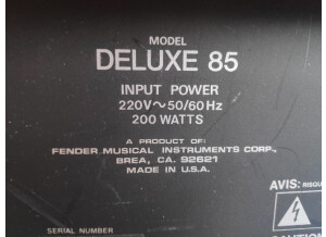 Fender Deluxe 85 (27850)