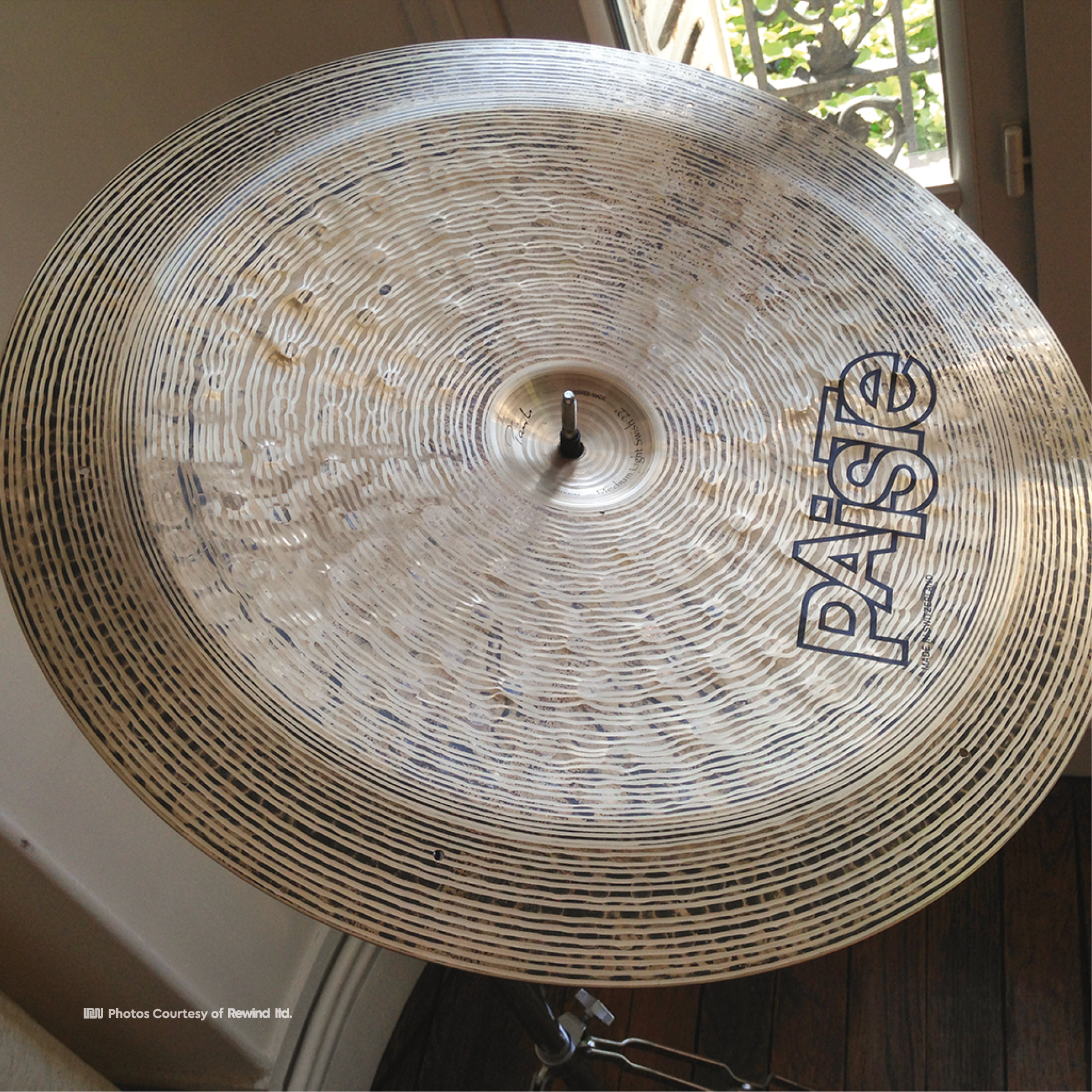 Paiste Signature Traditionals Medium Light Swish 22''