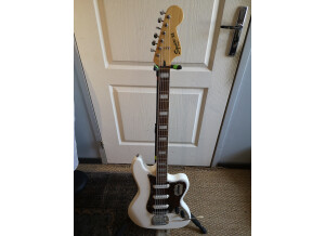 Squier Vintage Modified Bass VI (39990)