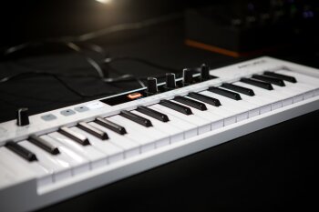 keystep-37-LF keystep-37-LF