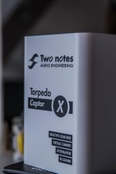 twonotescaptorx-11 twonotescaptorx-11