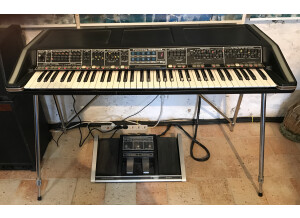 Moog Music Polymoog Synthesizer (203A) (82106)