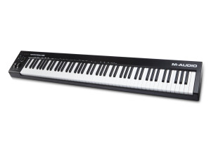 Keystation88MK3_Angle-Left_hires