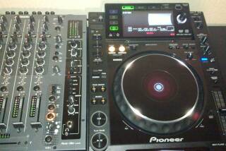 Pioneer CDJ-2000