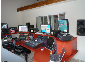 Studio Rta Producer Station (22800)
