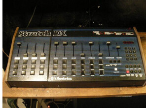 Roland TR-909 (133)