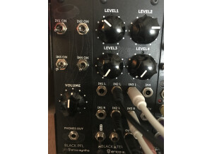 Erica Synths Black Stereo Mixer V2 (49972)