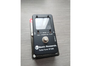 Sonic Research ST-200 Stomp Box Strobe Tuner (96630)