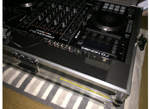 Denon DJ MCX8000 (58713)