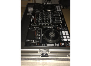 Denon DJ MCX8000 (93173)