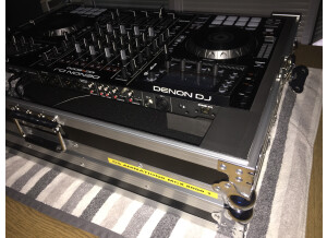 Denon DJ MCX8000 (95750)