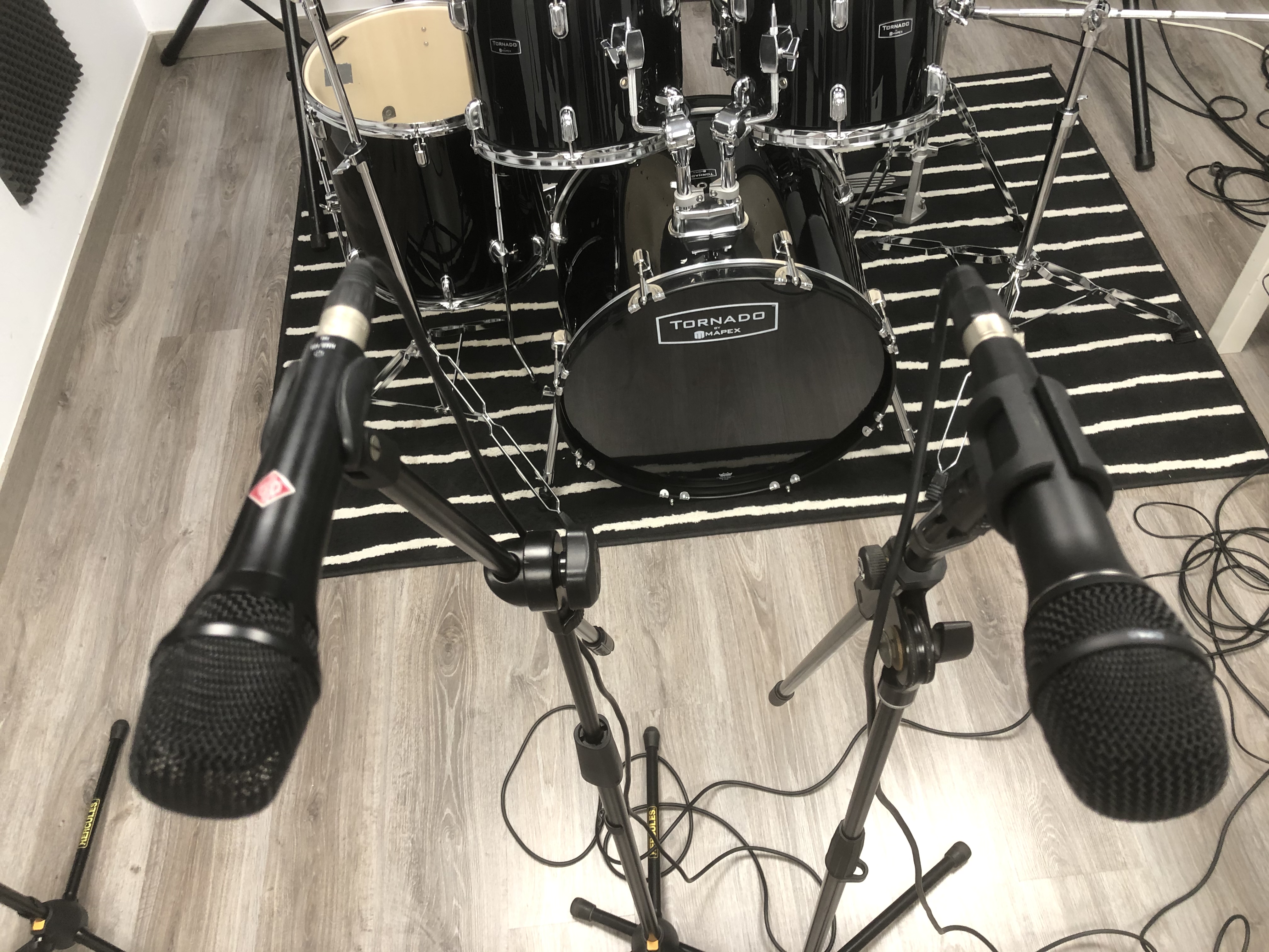 DPA 2028 Neumann KMS 105 Up