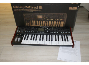 Behringer DeepMind 6 (54148)