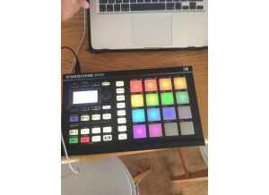 native-instruments-maschine-mikro-mkii color in hight