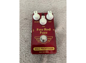 Mad Professor Fire Red Fuzz (92070)