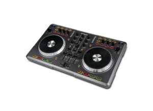Numark Mixtrack Pro (6741)