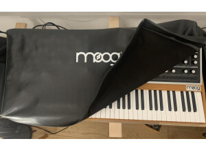 Moog Music Moog One 8 (75280)