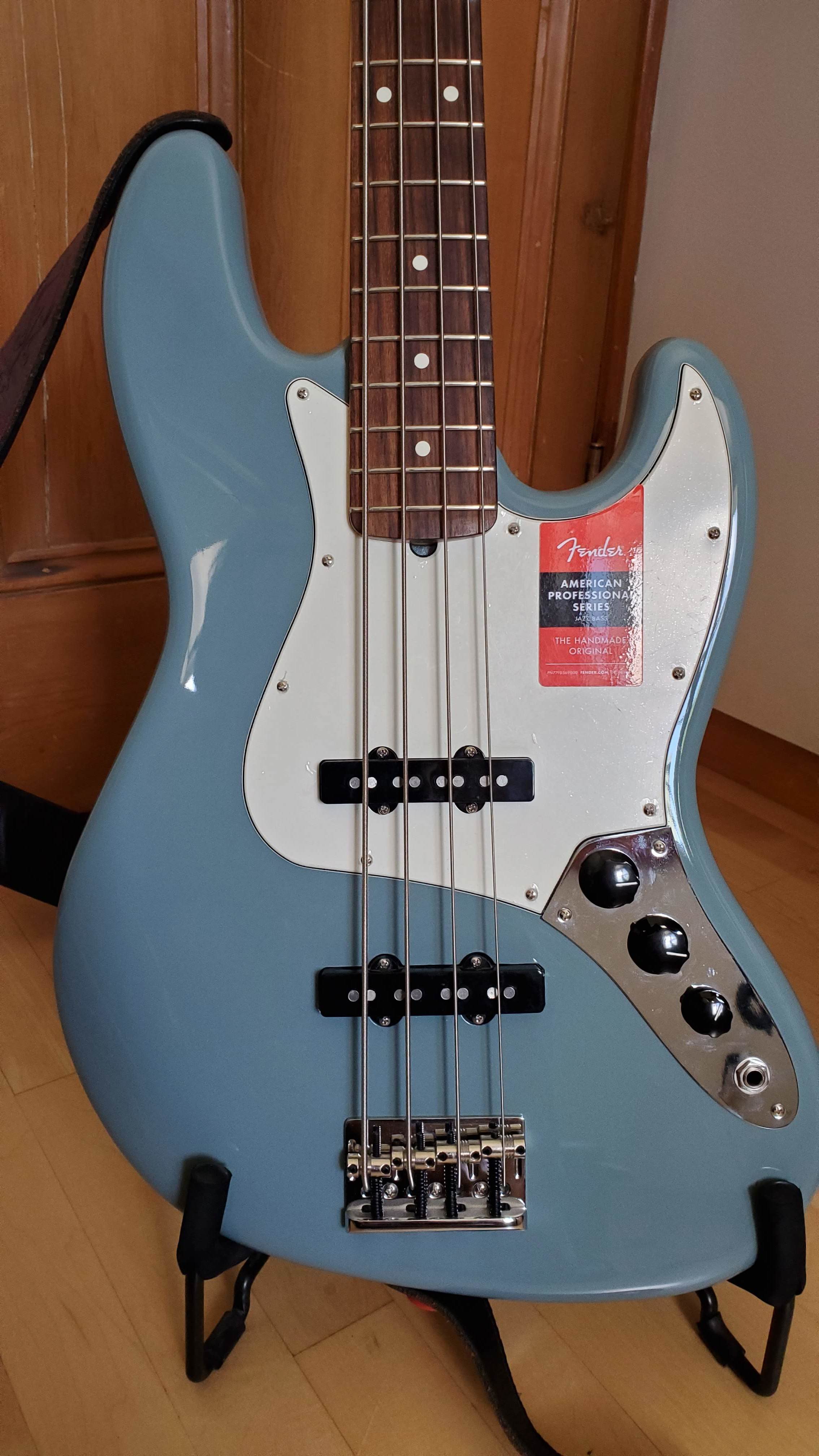 Fender American Professional Jazz Bass
