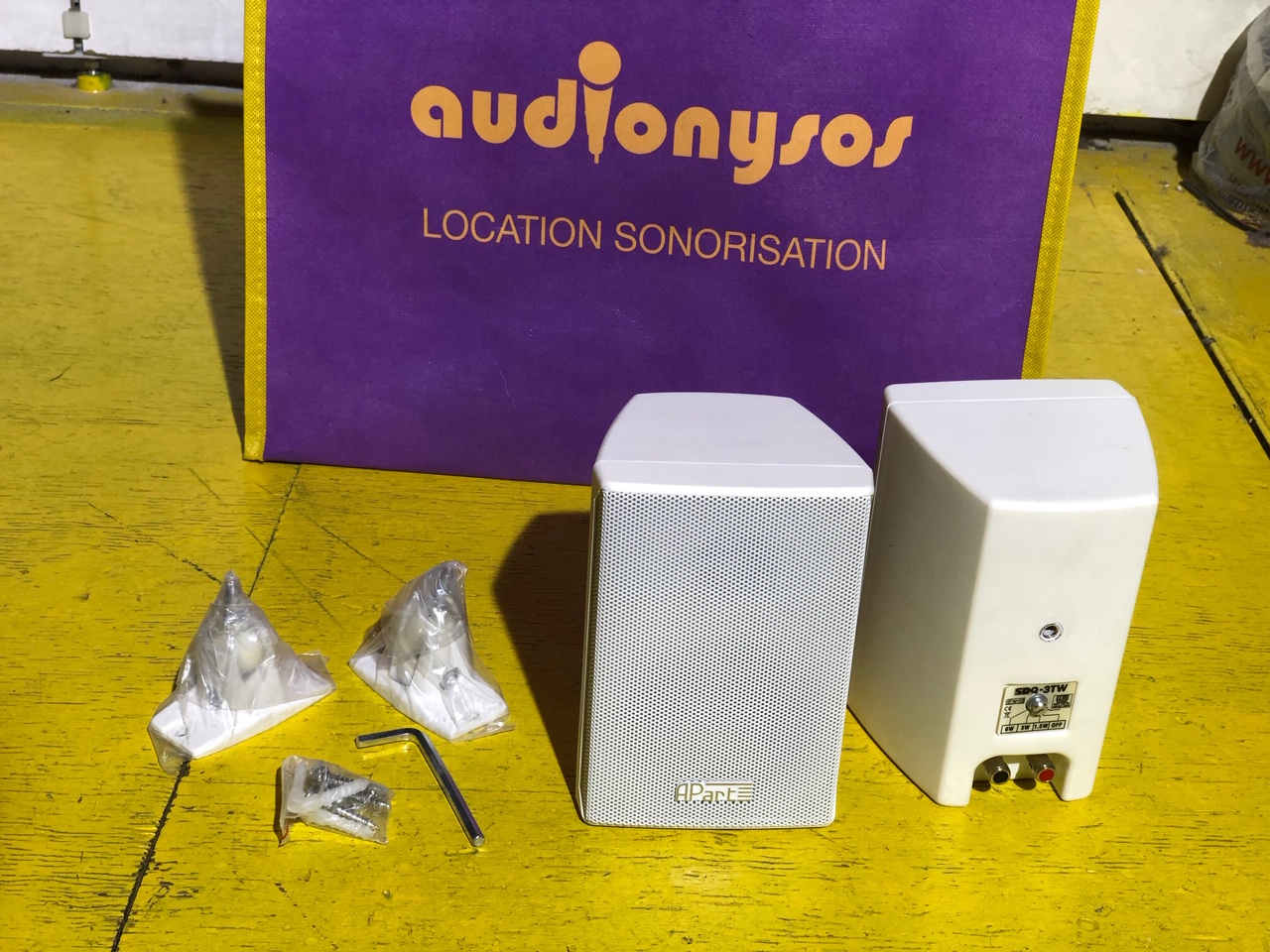 Vends paire de SDQ3TW