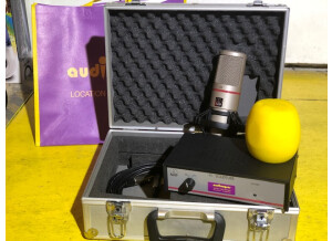AKG SolidTube (66216)
