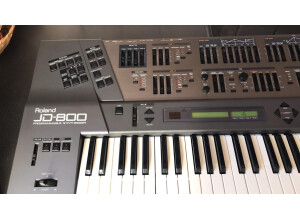 Roland JD-800 (90954)