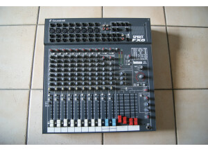 Soundcraft Spirit FX 8