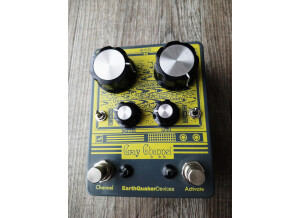 EarthQuaker Devices Gray Channel
