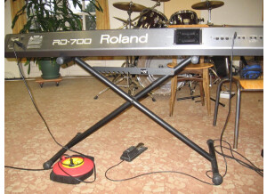 Roland RD-700 (84307)