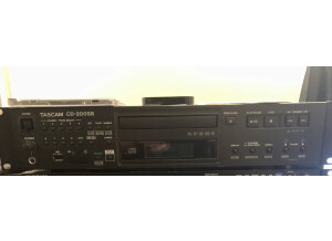 Tascam CD-200SB