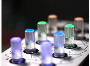 uhe-cvilization-encoders-closeup