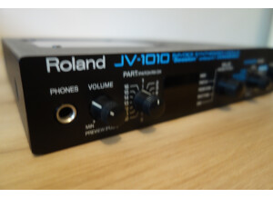 Roland JV-1010 (6405)