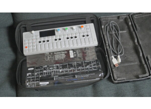 Teenage Engineering OP-1 (38467)