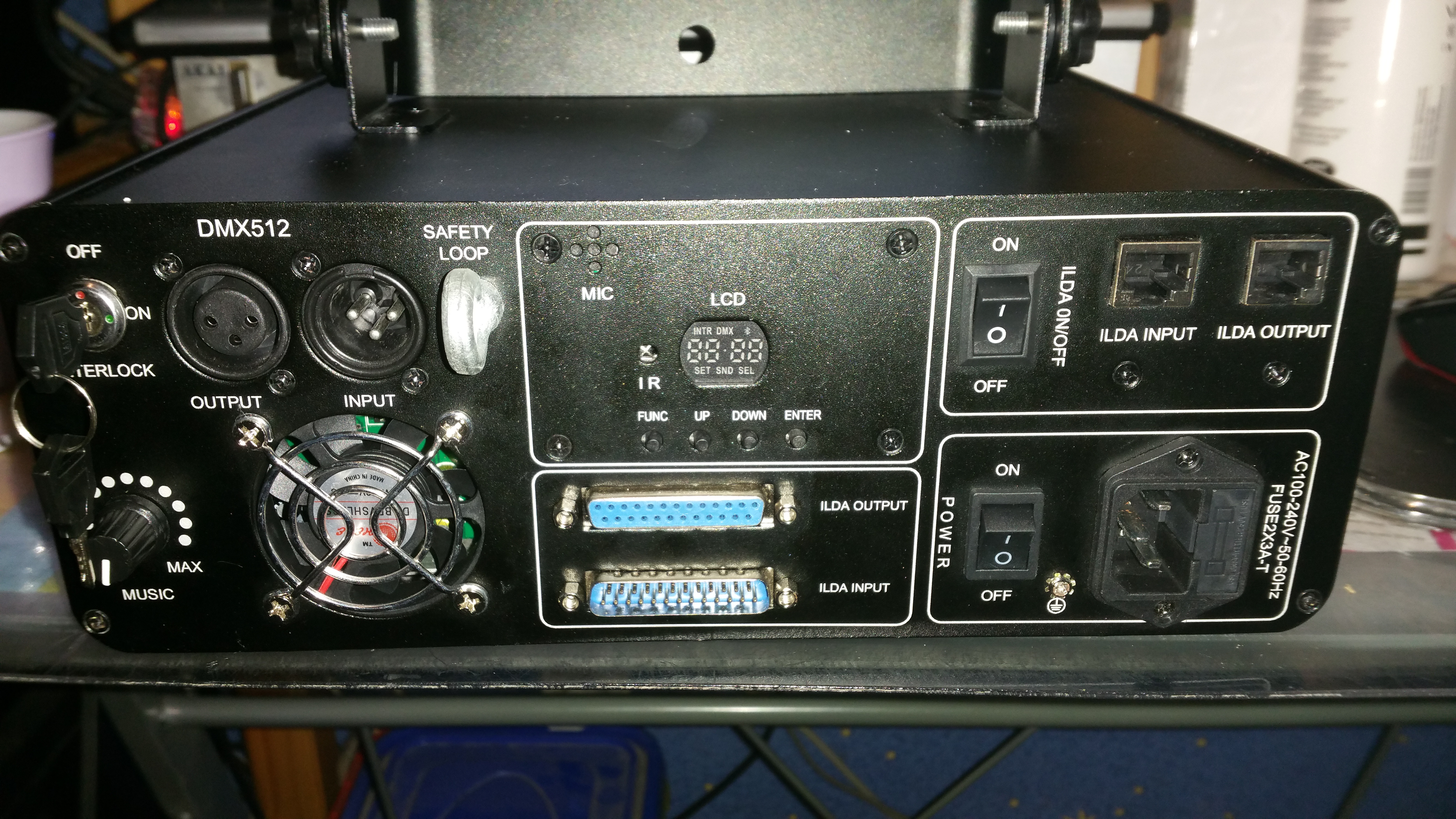 Ibiza Light Scan 2000 RGB