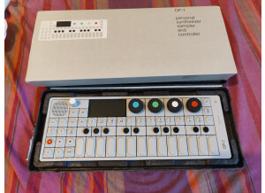 Teenage Engineering OP-1 (62041)