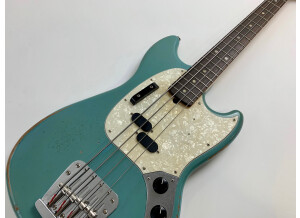 Fender JMJ Road Worn Mustang Bass (85028)