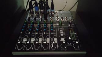 Mackie 802VLZ4