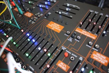 Behringer 2600 : B2600_2tof 06.JPG Behringer 2600 : B2600_2tof 06.JPG