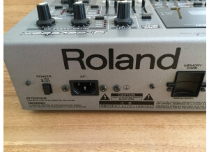 Roland MC-505 11.JPG
