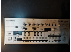 Roland TB-03 (68172)