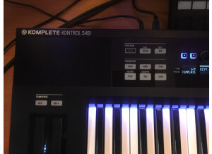 Native Instruments Komplete Kontrol S49 (86391)