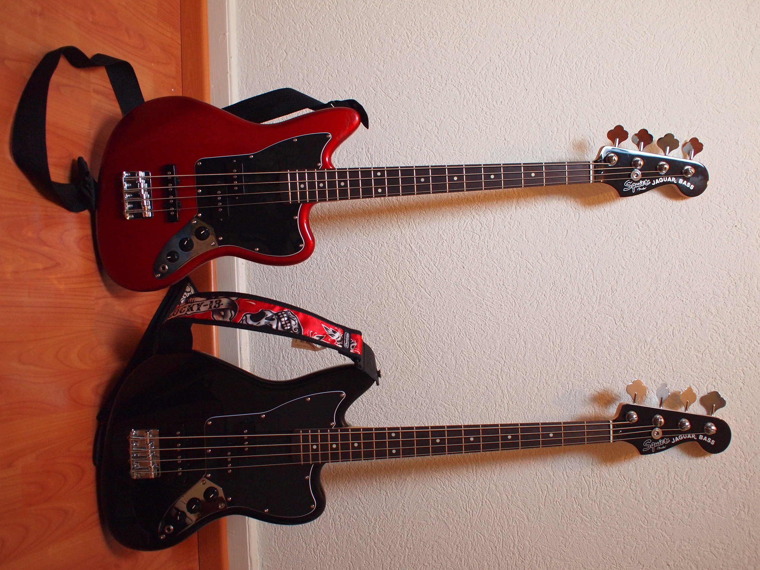Squier Vintage Modified Jaguar Bass Special SS