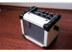 Roland Micro Cube WHITE
