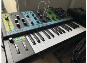 Moog Music Grandmother (1241)