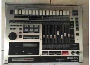 Roland MC-808 (6369)